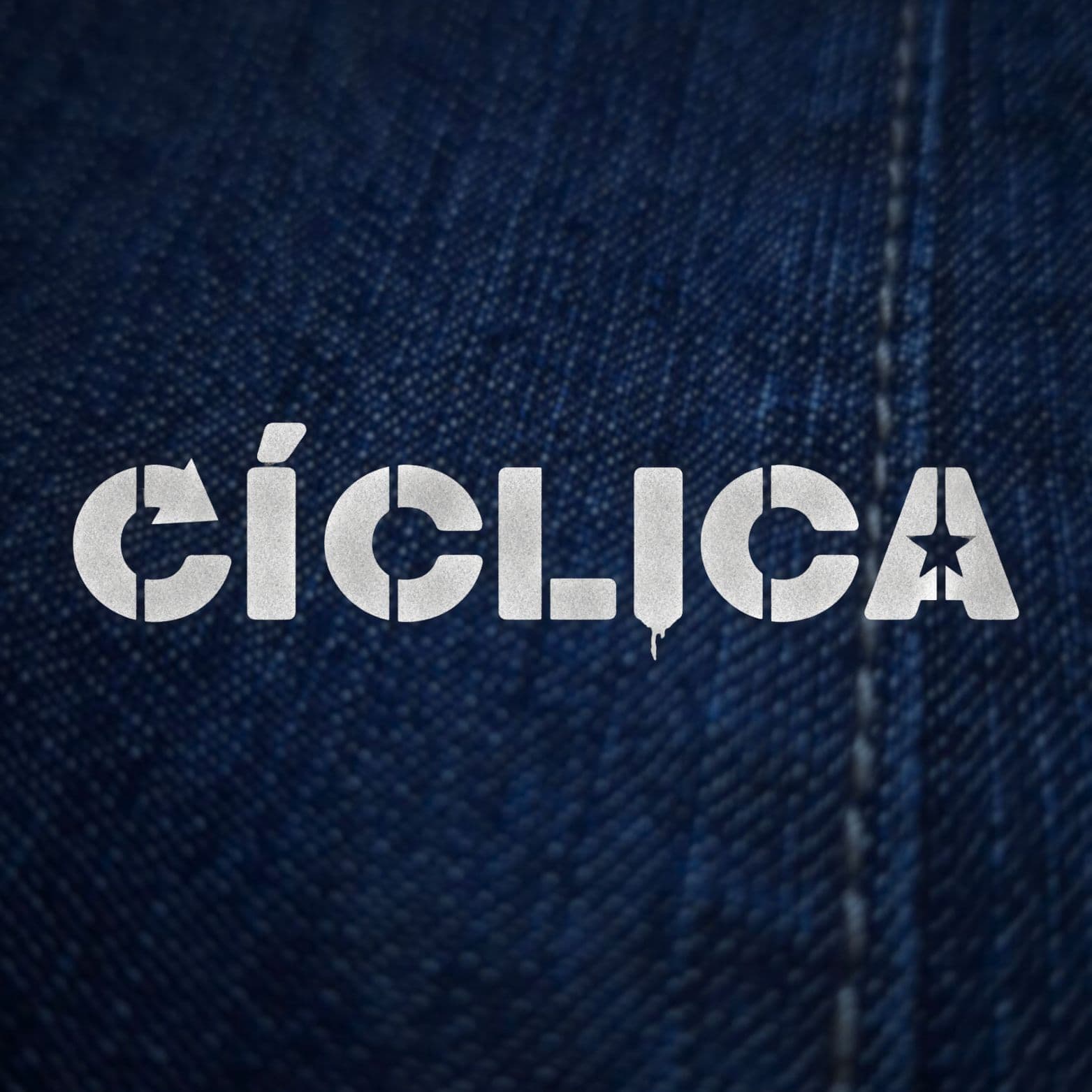 Trabajando el denim recuperado en el taller