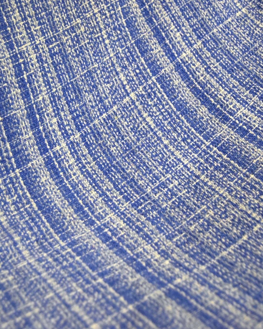 Pulsera trenzada con tiras finas de denim recuperado